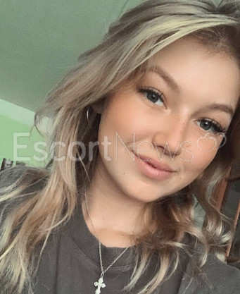 Photo escort girl Selen: the best escort service