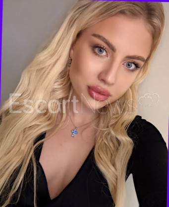 Photo escort girl Veradis: the best escort service