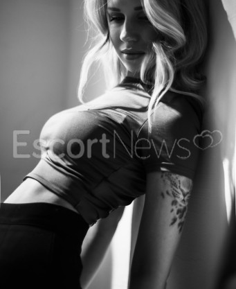 Photo escort girl Eva: the best escort service