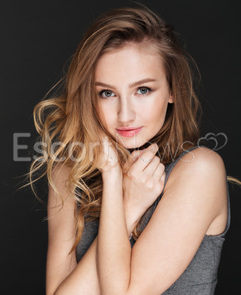 Photo escort girl Nicole: the best escort service