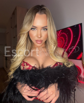 Photo escort girl Aylin: the best escort service