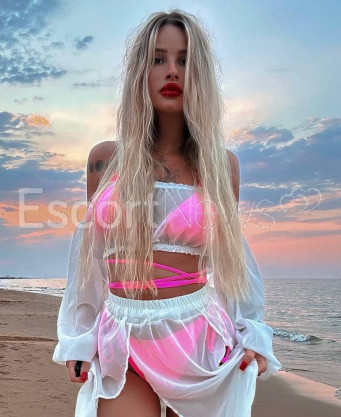 Photo escort girl Tonya: the best escort service