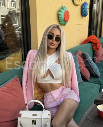 Photo escort girl Duru: the best escort service