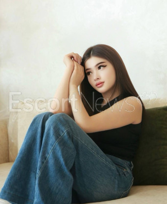 Photo escort girl Mira : the best escort service