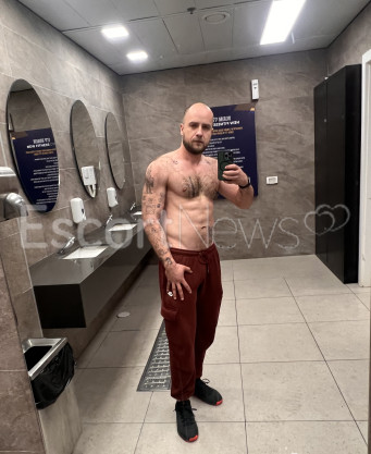 Photo escort girl Rick: the best escort service