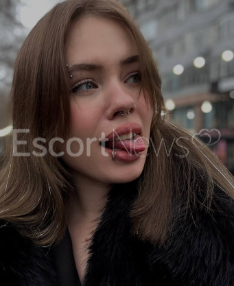 Photo escort girl Albina: the best escort service