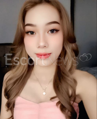 Photo escort girl Arin: the best escort service