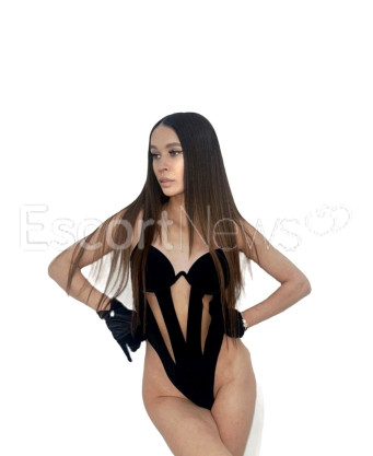 Photo escort girl Karina: the best escort service