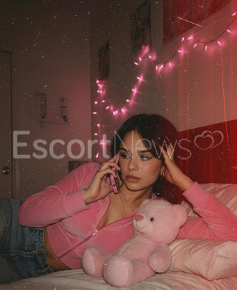 Photo escort girl GUNES: the best escort service