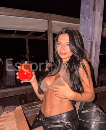 Photo escort girl GUNES: the best escort service