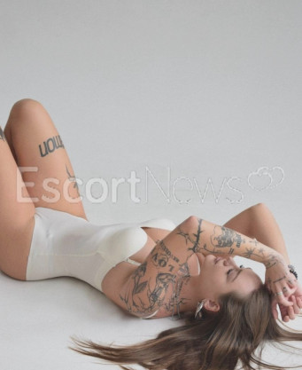 Photo escort girl Cleo: the best escort service