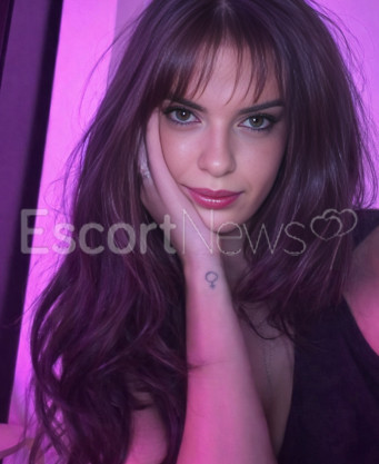 Photo escort girl Pinar: the best escort service