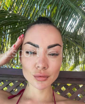 Photo escort girl Yana: the best escort service