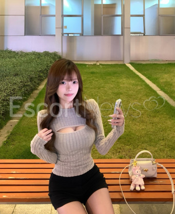 Photo escort girl Amelie: the best escort service