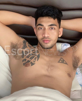 Photo escort girl Adam : the best escort service