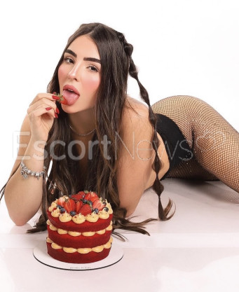 Photo escort girl Dakota: the best escort service