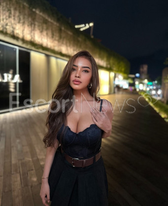 Photo escort girl Gresia: the best escort service