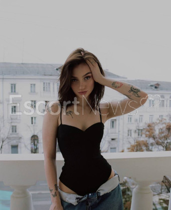 Photo escort girl hayal: the best escort service