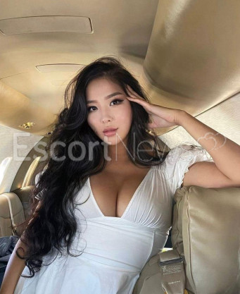 Photo escort girl SARA ELIT : the best escort service