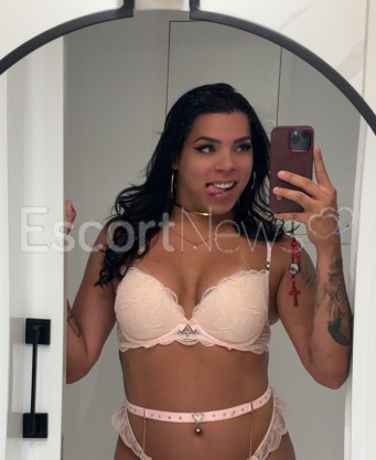 Photo escort girl Samanta: the best escort service