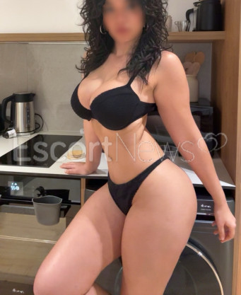 Photo escort girl Lena : the best escort service