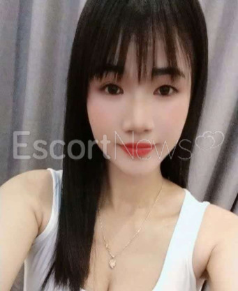 Photo escort girl Huong ly: the best escort service