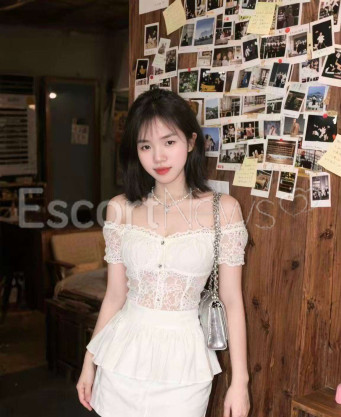Photo escort girl liam: the best escort service