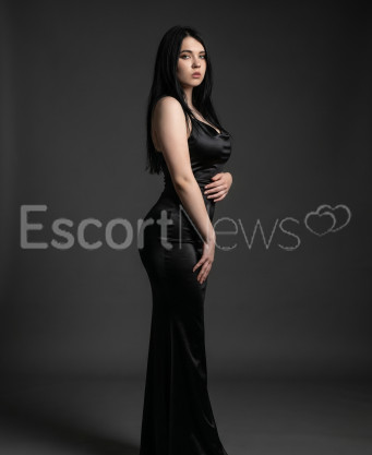 Photo escort girl Elina: the best escort service