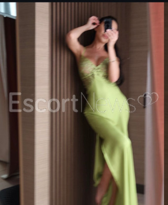 Photo escort girl Zara: the best escort service