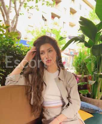 Photo escort girl Sara: the best escort service
