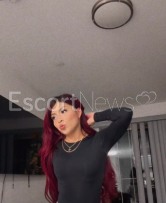 Photo escort girl carsie: the best escort service