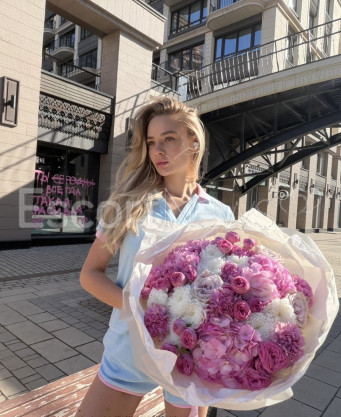 Photo escort girl Monica AZ: the best escort service