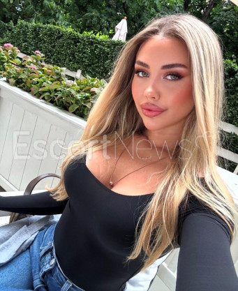 Photo escort girl Daria: the best escort service