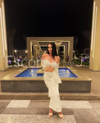 Photo escort girl Ella: the best escort service
