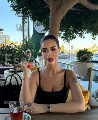 Photo escort girl Elite W. Ariella : the best escort service