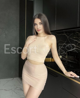 Photo escort girl Milena: the best escort service