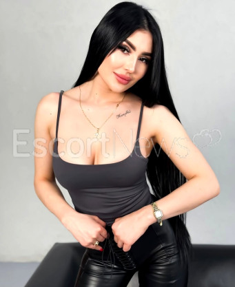 Photo escort girl Louise: the best escort service
