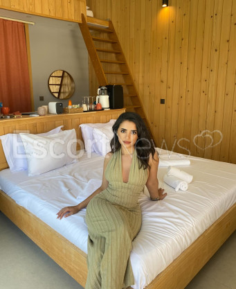 Photo escort girl Ayca: the best escort service