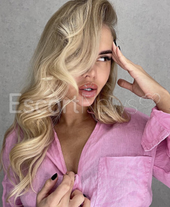 Photo escort girl Nataliia: the best escort service