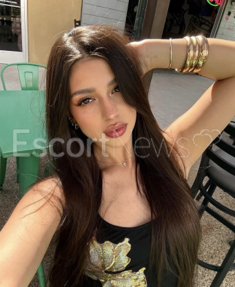 Photo escort girl karen: the best escort service