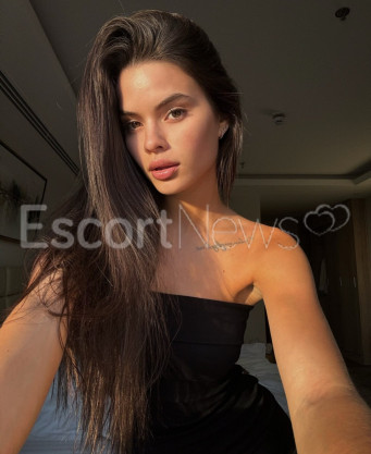 Photo escort girl Samira: the best escort service