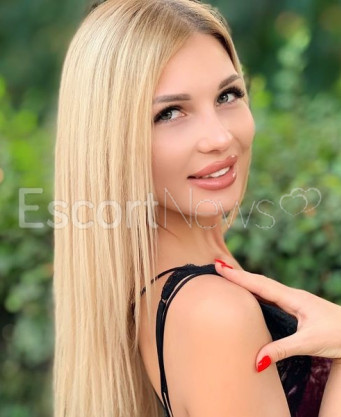 Photo escort girl Luna: the best escort service