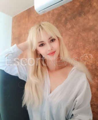 Photo escort girl Nova: the best escort service