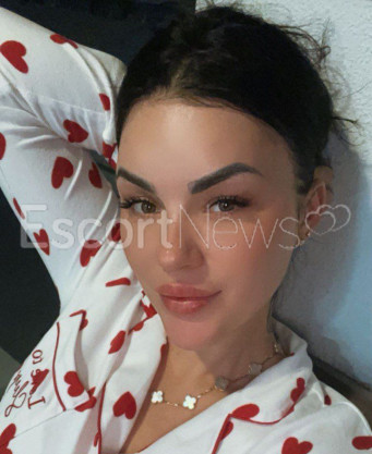 Photo escort girl Diana: the best escort service