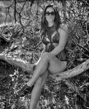 Photo escort girl Seraphina: the best escort service