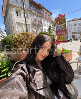 Photo escort girl Bia latina : the best escort service