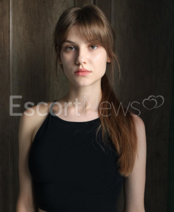 Photo escort girl Klara: the best escort service