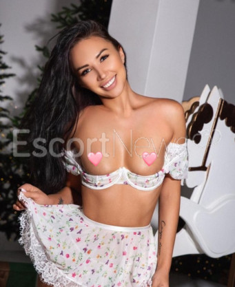 Photo escort girl EMMA LUX: the best escort service
