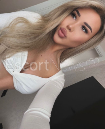 Photo escort girl MASHA ELIT: the best escort service