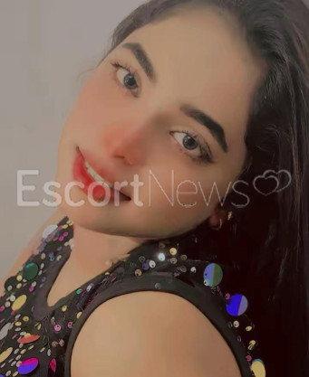 Photo escort girl Naina: the best escort service